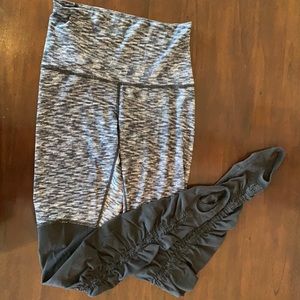 Lululemon size 6 Leggings